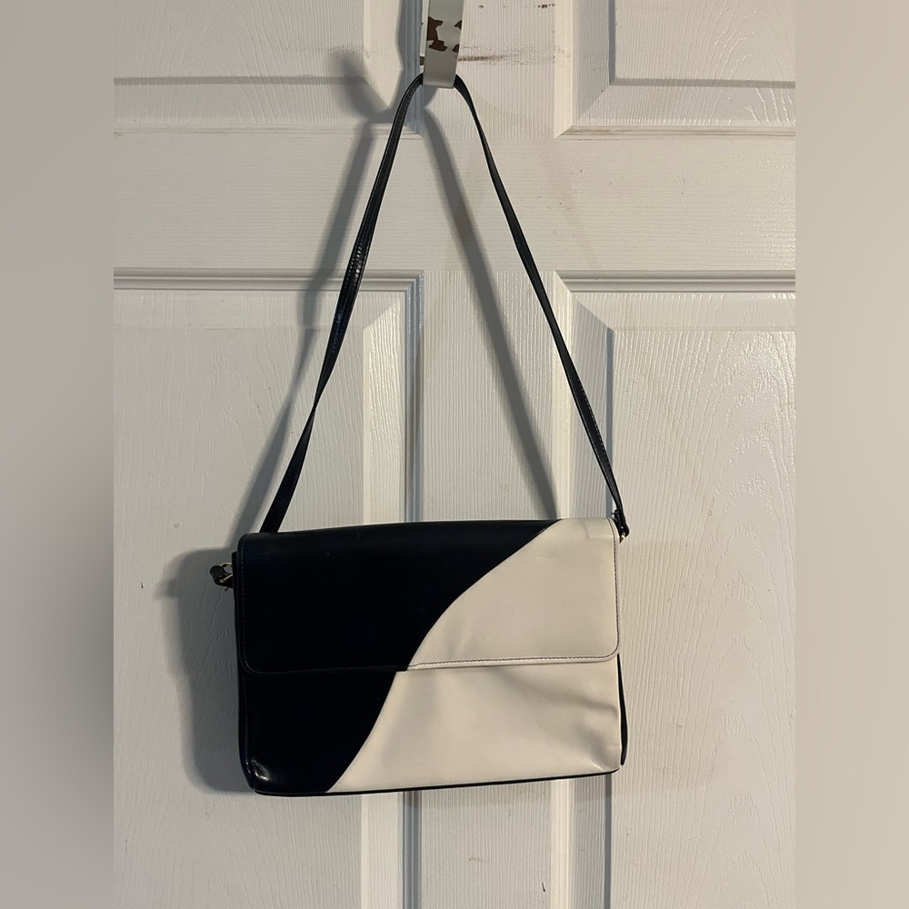 Van Dal champagne clutch/purse